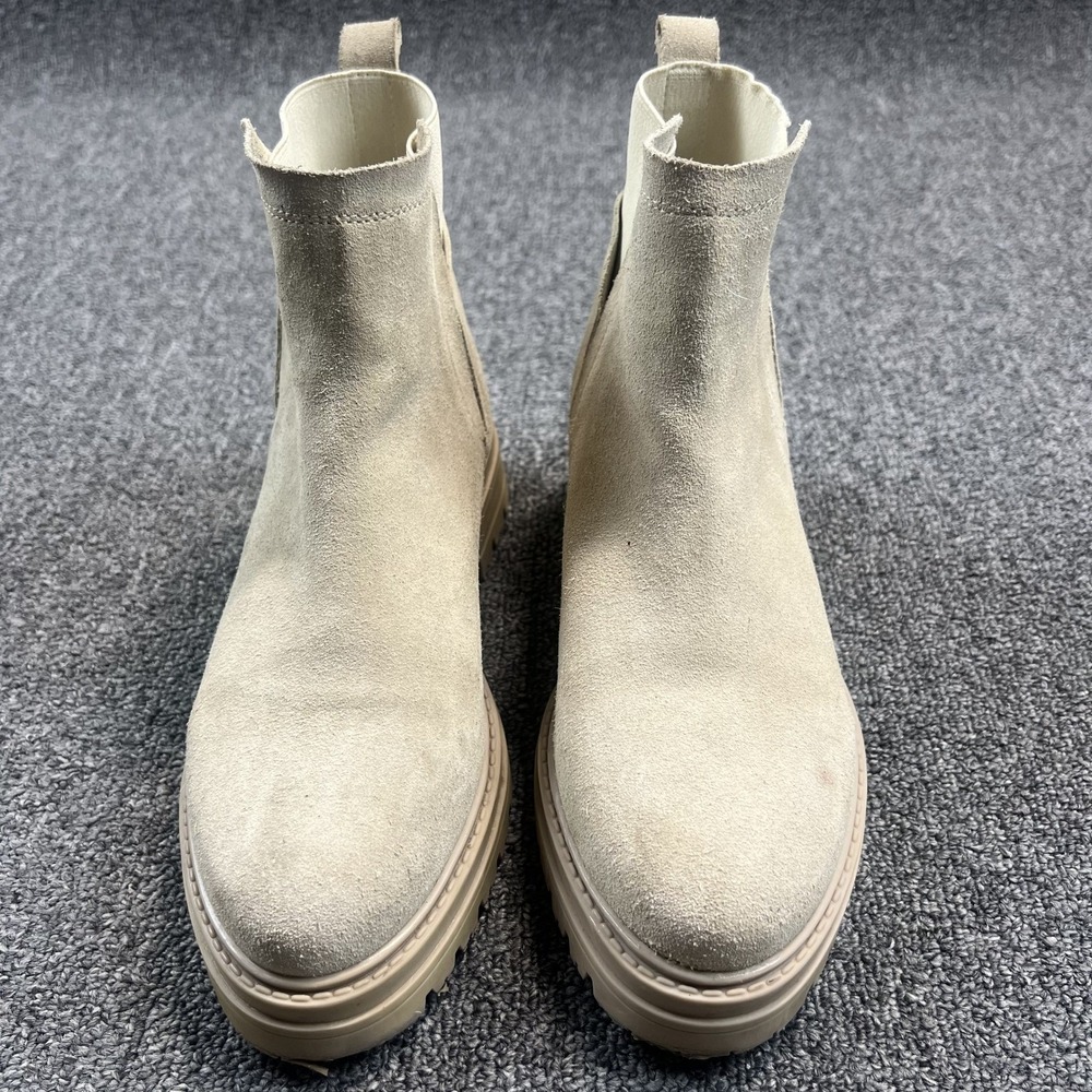 Steve Madden Moira Gorpcore Chelsea Lug Sole Boot 9 Sand Beige Leather Suede